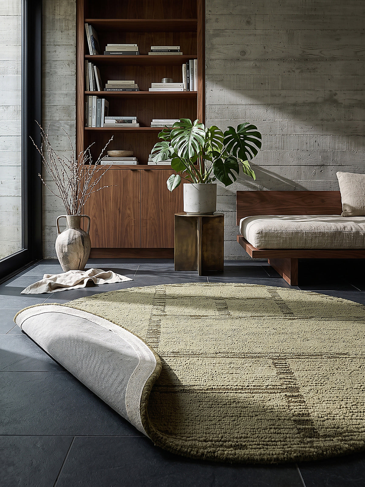 Teppich Salbeigrün rund Editorial Styling_