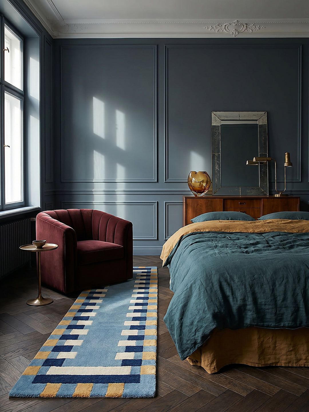 Teppich Blau-Gelb Läufer im Wohnzimmer mit Couchtisch und Wohnaccessoires Wohnidee skandinavisch modern_