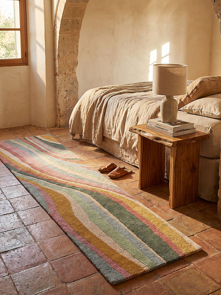 Teppich Multicolor-Grün Läufer im Wohnzimmer mit Couchtisch und Wohnaccessoires Wohnidee skandinavisch modern_