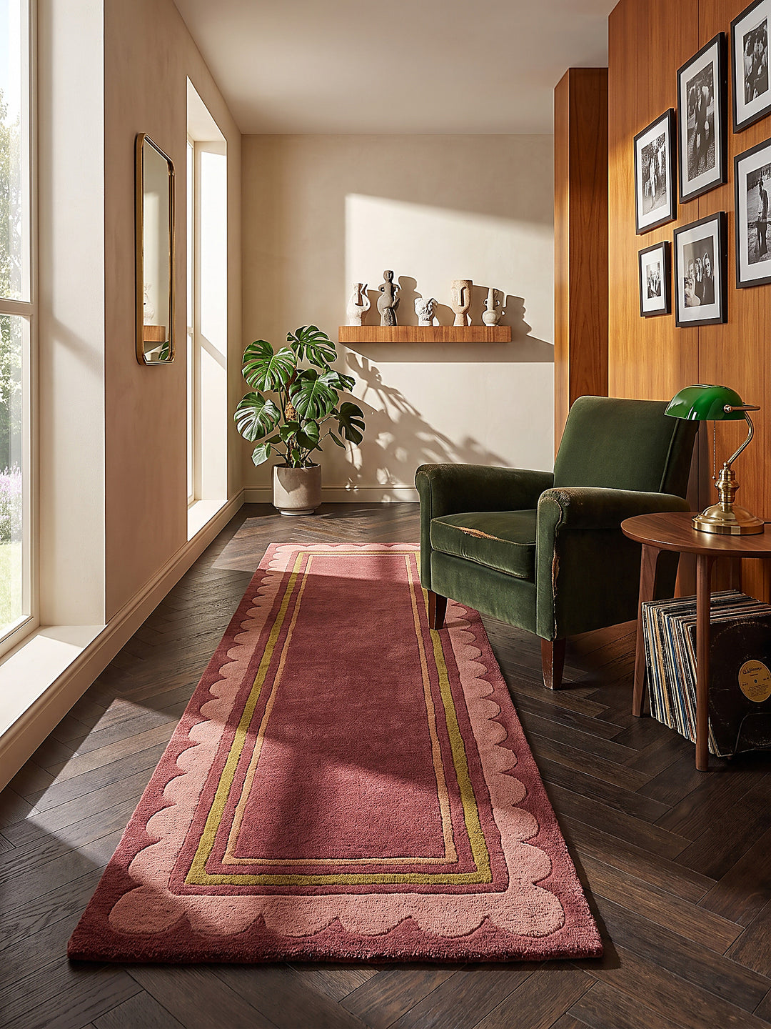 Teppich Beerenrot Läufer im modernen Wohnzimmer_