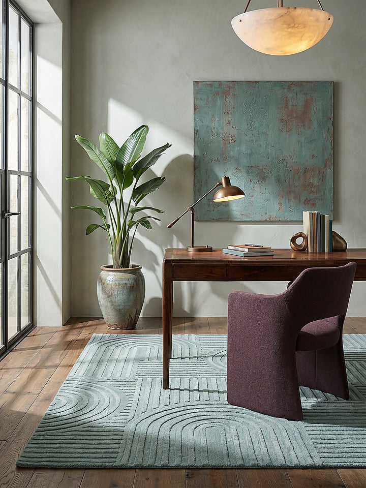 Teppich Türkis rechteckig im Wohnzimmer mit Couchtisch und Wohnaccessoires Wohnidee skandinavisch modern_