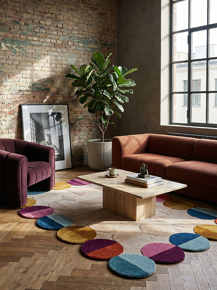 Teppich Multicolor-Beige rechteckig im Wohnzimmer mit Couchtisch und Wohnaccessoires Wohnidee skandinavisch modern_