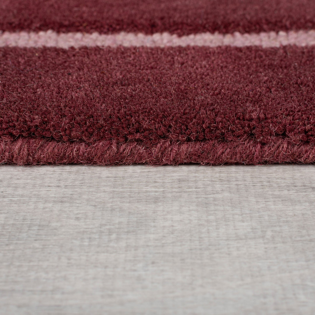 Wollteppich Ombre  - Handgefertigt  - Konturgeschnitten  - Rot_Shaped_