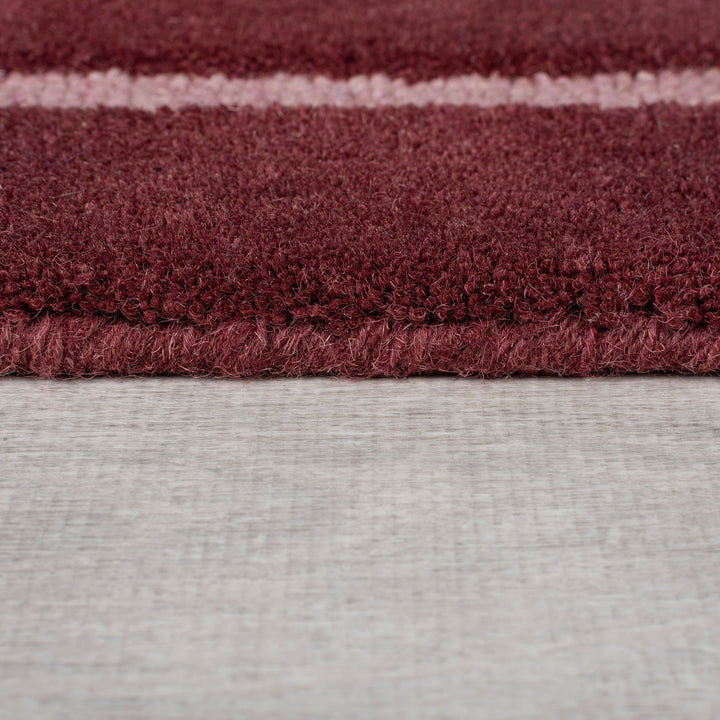 Wollteppich Ombre  - Handgefertigt  - Konturgeschnitten  - Rot_Shaped_