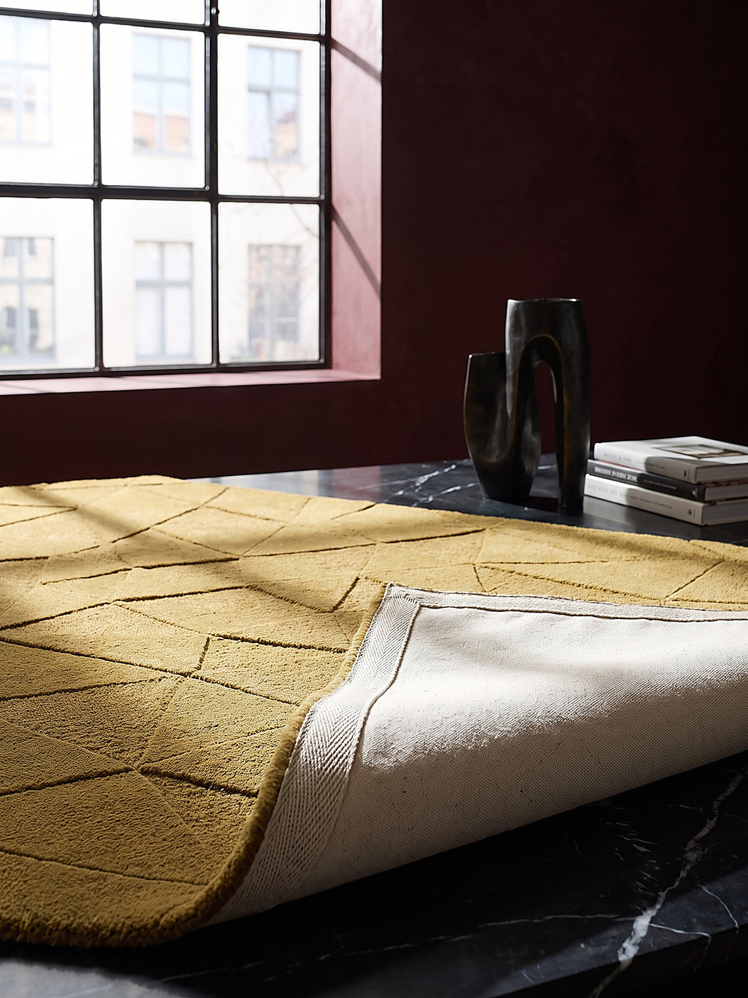 Teppich Ocker rechteckig Editorial Styling_