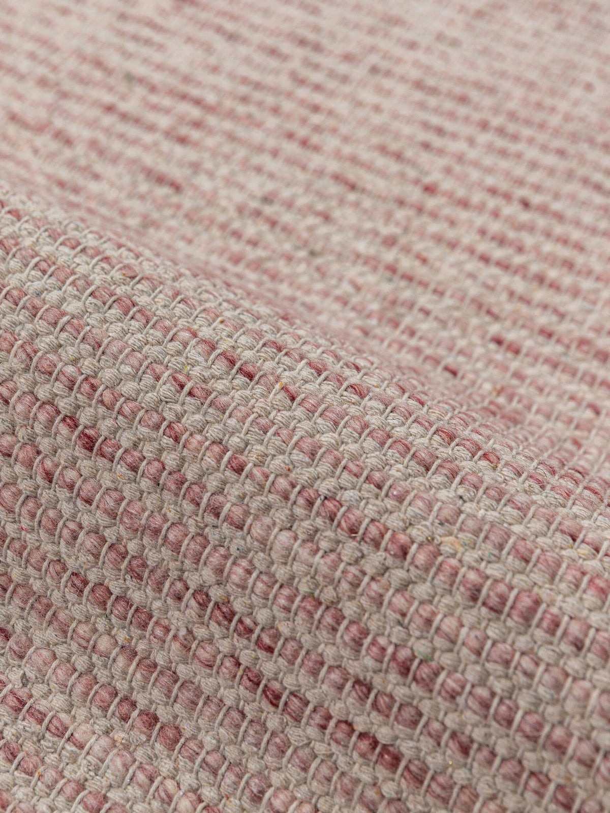 Teppich Beerenrot rechteckig Polyester Raumgestaltung Inneneinrichtung CALDER_
