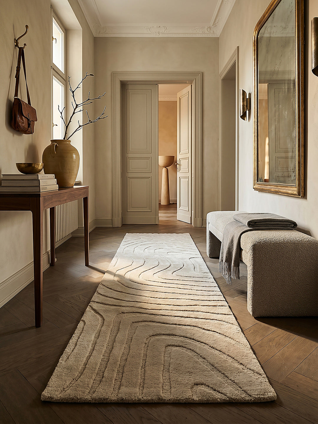 Teppich Beige Läufer im modernen Wohnzimmer Einrichtungsidee_