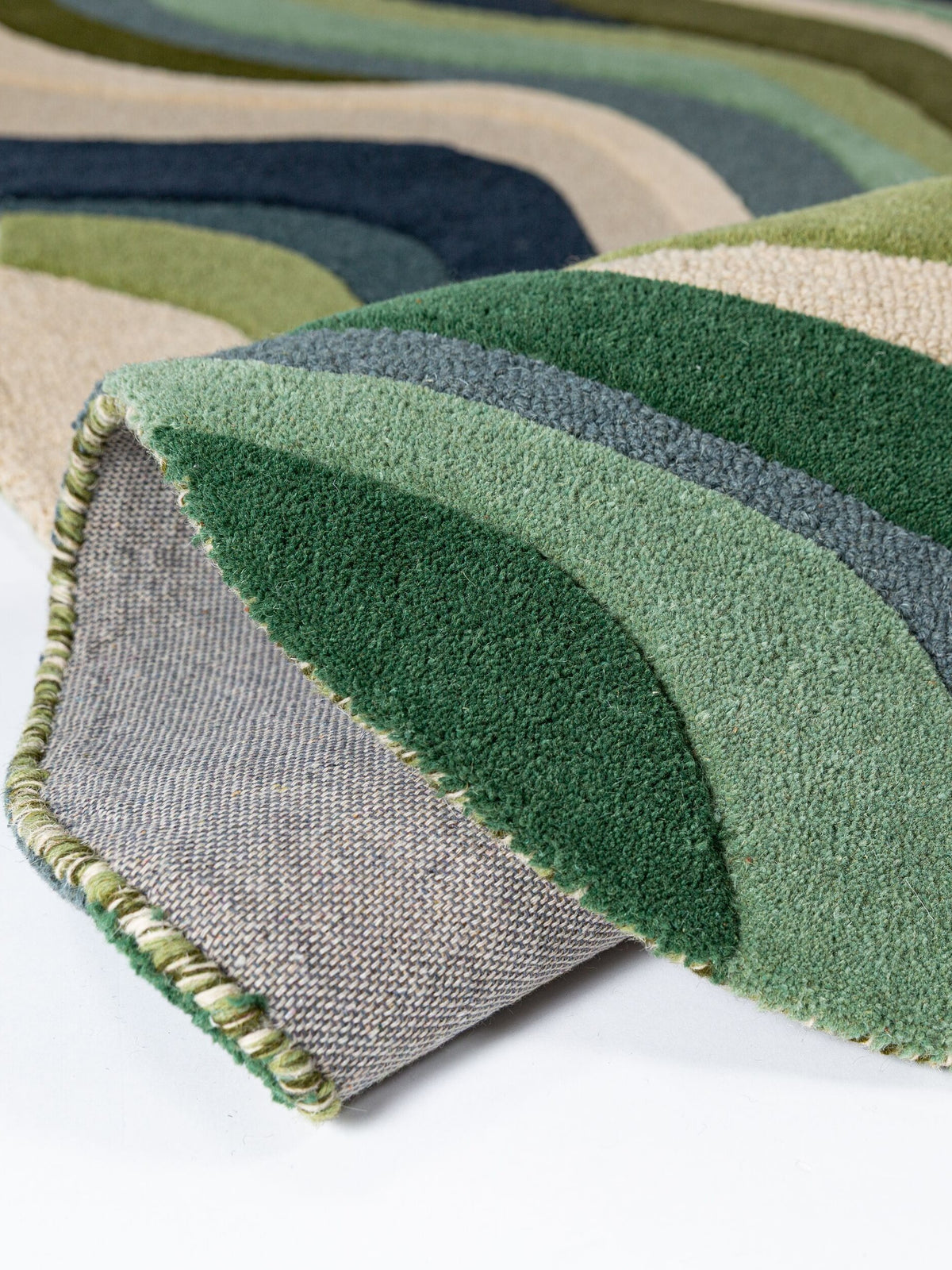 Teppich Erdtöne-Grün WOOL Einrichtung Wohnidee Bodenbelag EFFRA_