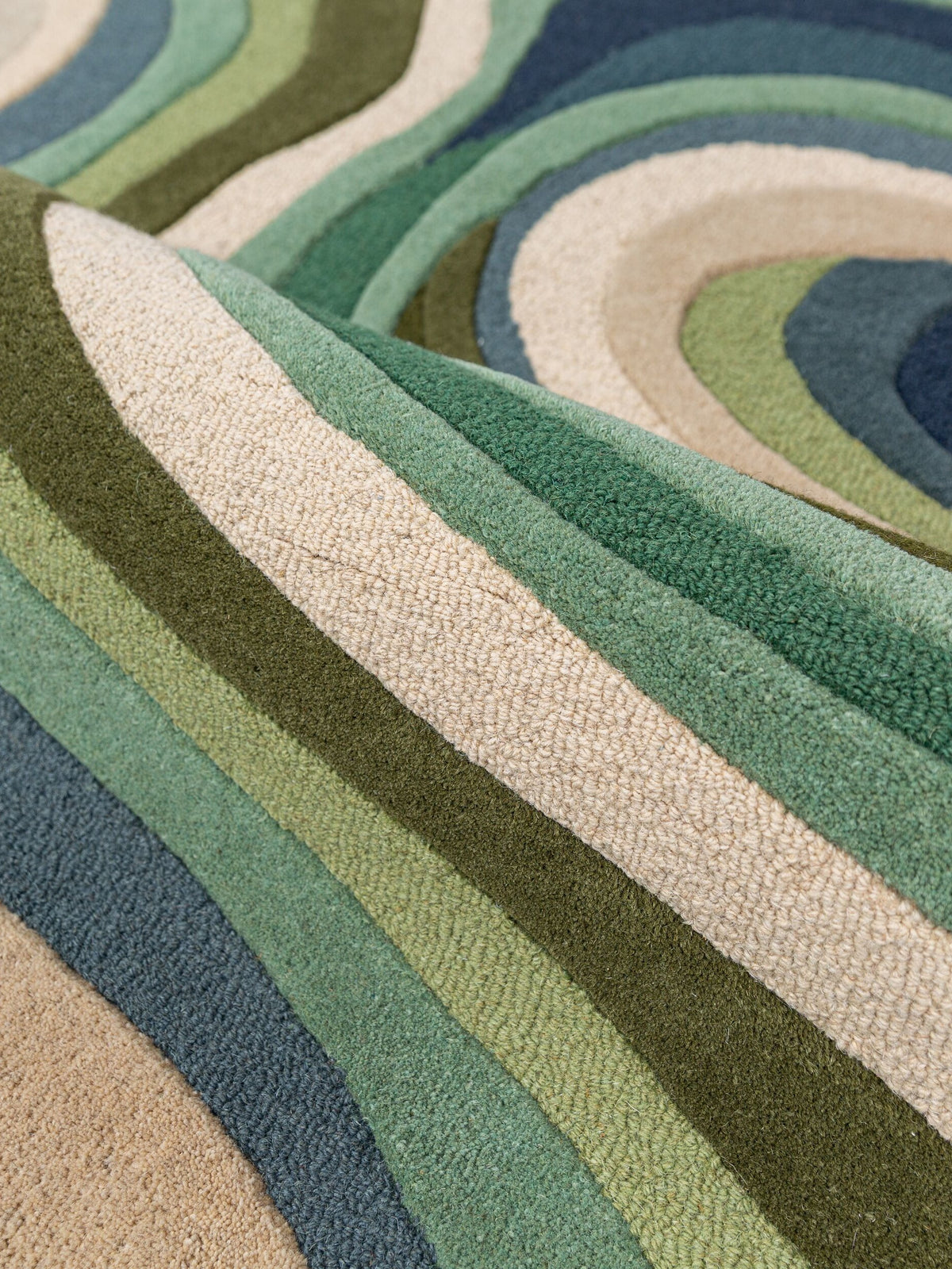Teppich Erdtöne-Grün WOOL Raumgestaltung Inneneinrichtung EFFRA_