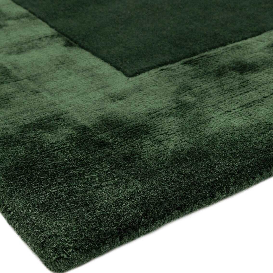 Grüner Wollteppich - Handgewebt - Viskosebordüre - Gemütliche Wohnatmosphäre - Kadima Design_