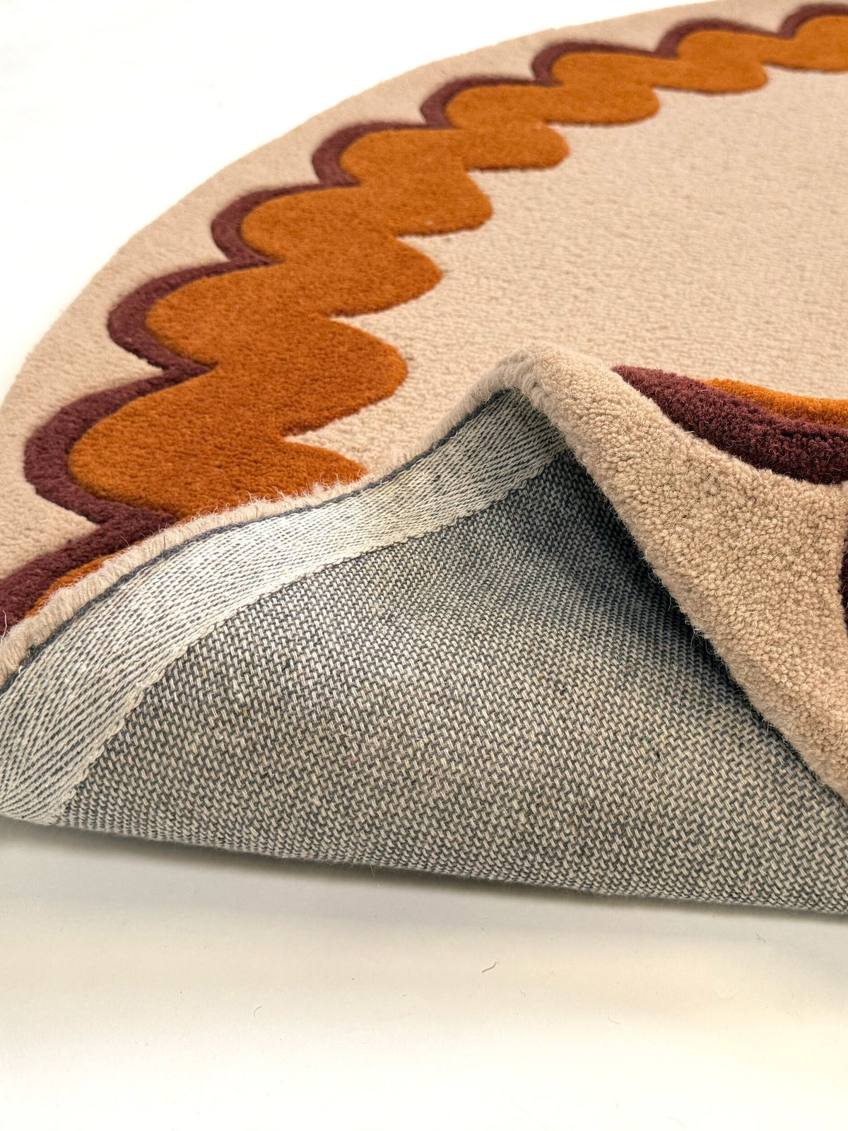 Teppich Orange rund WOOL Einrichtung Wohnidee Bodenbelag WAVENEY_