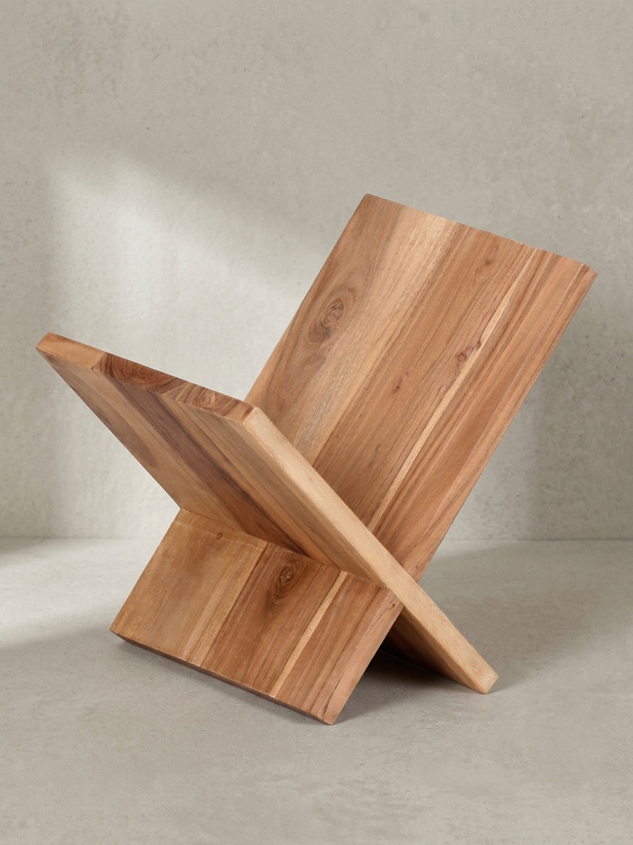 Zeitungsständer aus honigfarbenem Akazie-Massivholz 29x28x31 cm Design Möbel Premium Qualität modern Wohnzimmer Einrichtung stilvoll Wohnen Interior Zuhause hochwertig elegant robust_