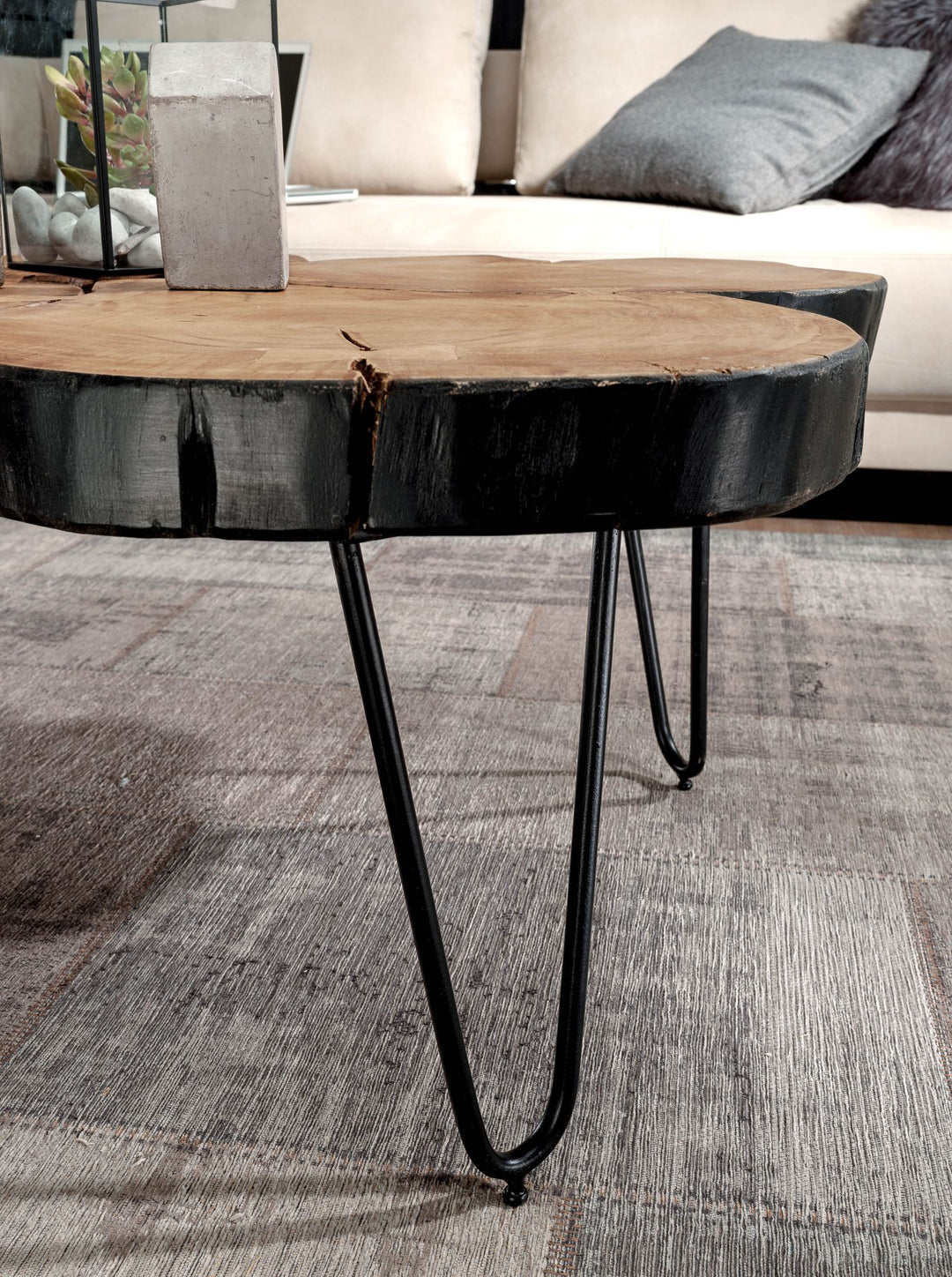 Couchtisch aus Akazienholz BALU_ 115x70 cm_ Baumstammform-Design_ große Abstellfläche_ einzigartiges Unikat_ handgefertigt - KADIMA DESIGN_Größe_ 115x70x40 cm_