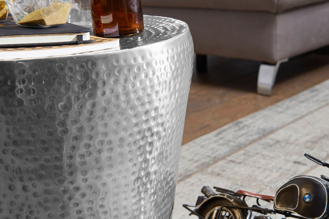 Orientalischer Hammerschlag-Dekotisch aus Aluminium_ exotisches Design - KADIMA DESIGN_Größe_ 41x41x41 cm_