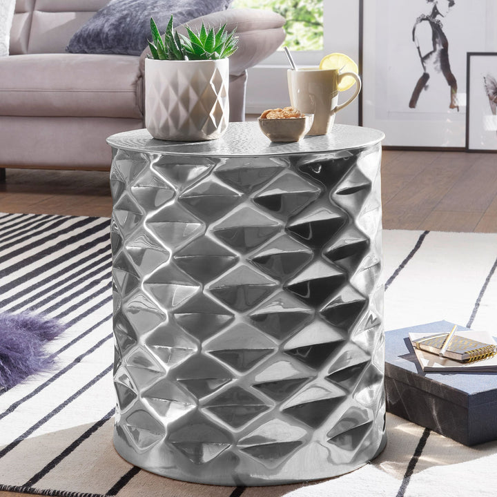 Beistelltisch ENNS_ Orientalischer Couchtisch_ Aluminium_ Hammerschlag-Strukturen_ Stabilität und Langlebigkeit - KADIMA DESIGN_Farbe_ Silber_ Größe_ 43x43x48 cm_