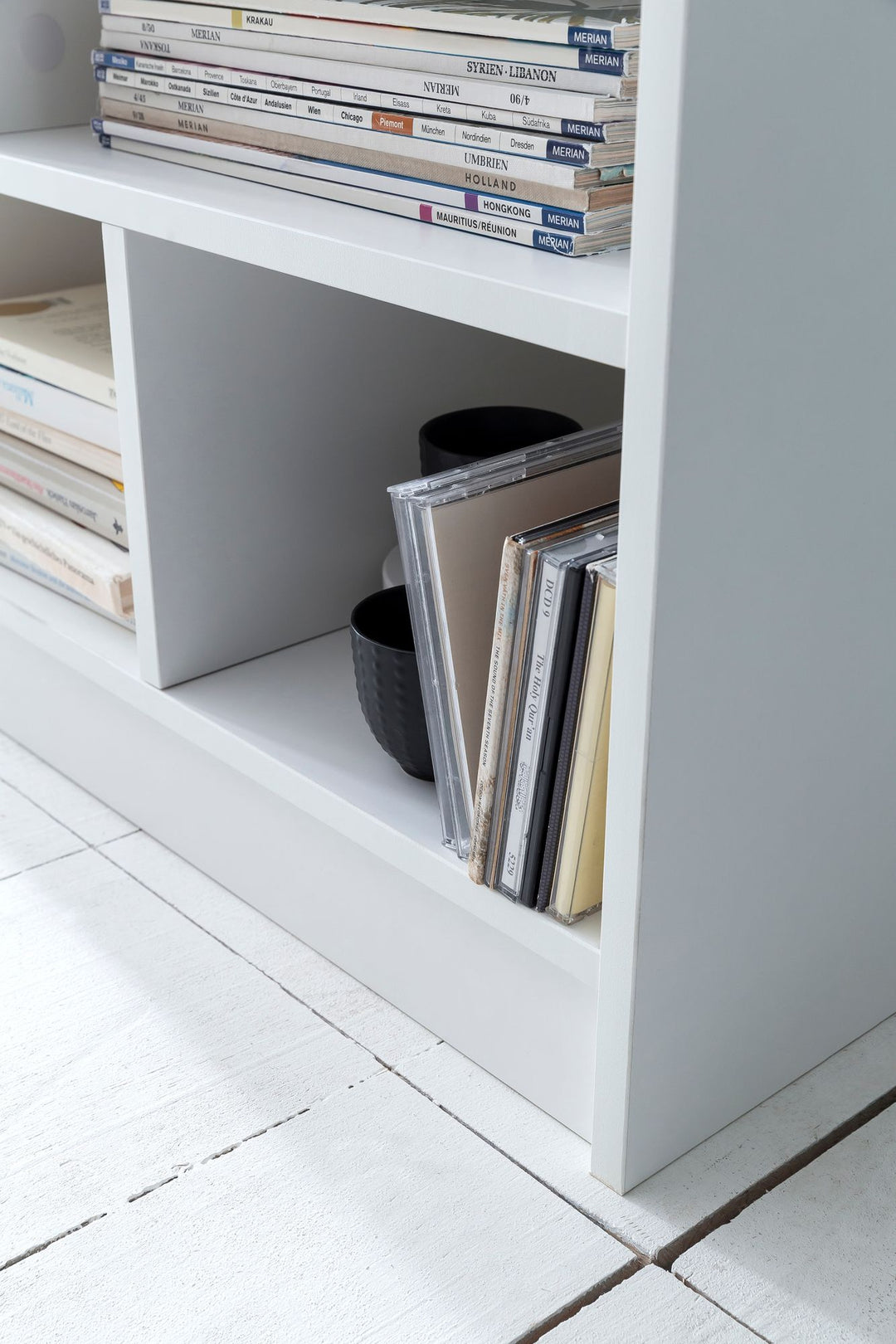 Holzbücherregal mit Melaminharz-Beschichtung und Stauraum_ Modernes Design - KADIMA DESIGN_Größe_ 80x30x69 cm_