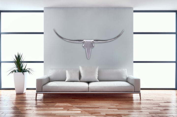 Bull Geweih L Wanddekoration_ stilvoll aus Aluminium_ 125 cm_ handgefertigt_ modernes Design_ für ein elegantes Zuhause - KADIMA DESIGN_Farbe_ Silber_ Größe_ 125x10x60 cm_#sku_BARWL1.244#