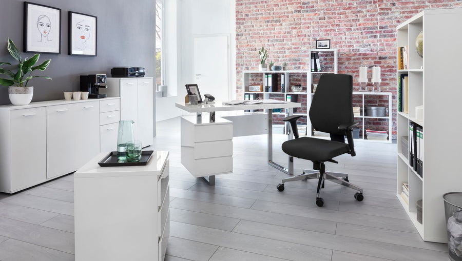 Bürostuhl Latina_ Ergonomisches Design_ Lendenwirbelstütze_ höhenverstellbare Armlehnen_ strapazierfähiger Stoff_ Aluminium-Fußkreuz - KADIMA DESIGN_Größe_ 70x63x119 cm_