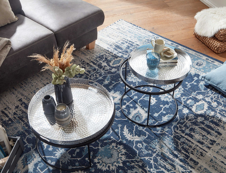 Couchtisch 2er Set_ Silber/Schwarz_ Hammerschlag-Strukturen_ Griffmulde_ Handgefertigt - KADIMA DESIGN_Farbe_ Silber_ Größe_ 56x56x33 cm_