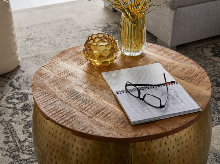 Moderner Couchtisch &amp;quot;Aurora&amp;quot; aus Massivholz_ Braun/Gold_ mit elegantem Design und Stauraum - KADIMA DESIGN_Größe_ 60x60x40 cm_