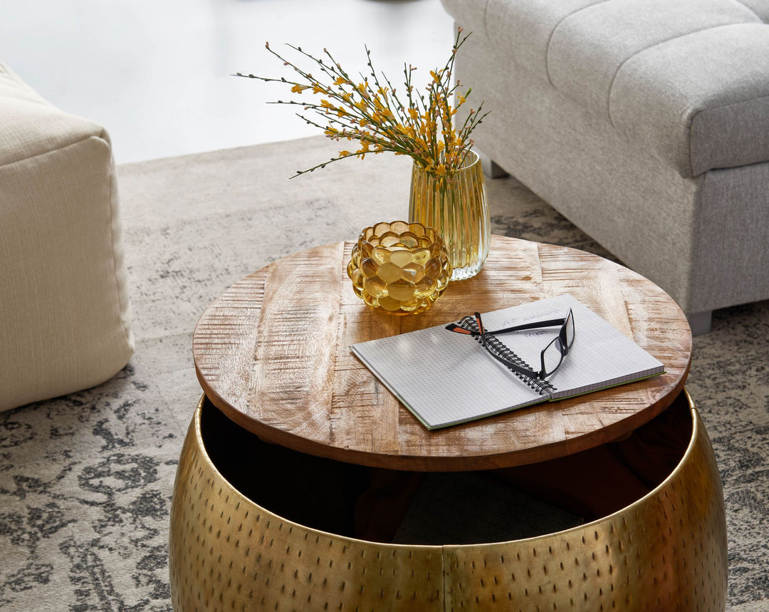 Moderner Couchtisch &quot;Aurora&quot; aus Massivholz_ Braun/Gold_ mit elegantem Design und Stauraum - KADIMA DESIGN_Größe_ 60x60x40 cm_