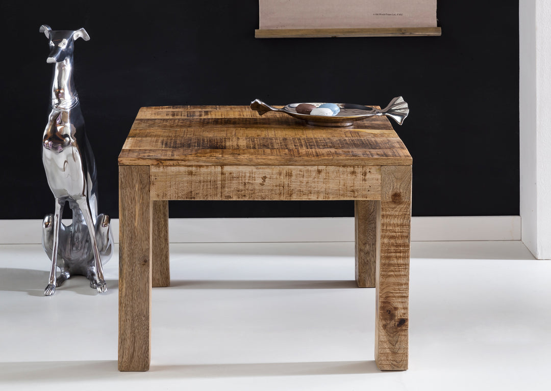 Rustikaler Couchtisch_ Recyceltes Mango-Holz_ Shabby-Chic-Design_ robust_ Klarlack-Beschichtung_ große Tischplatte - KADIMA DESIGN_Farbe_ Beige_ Größe_ 60x60x47 cm_