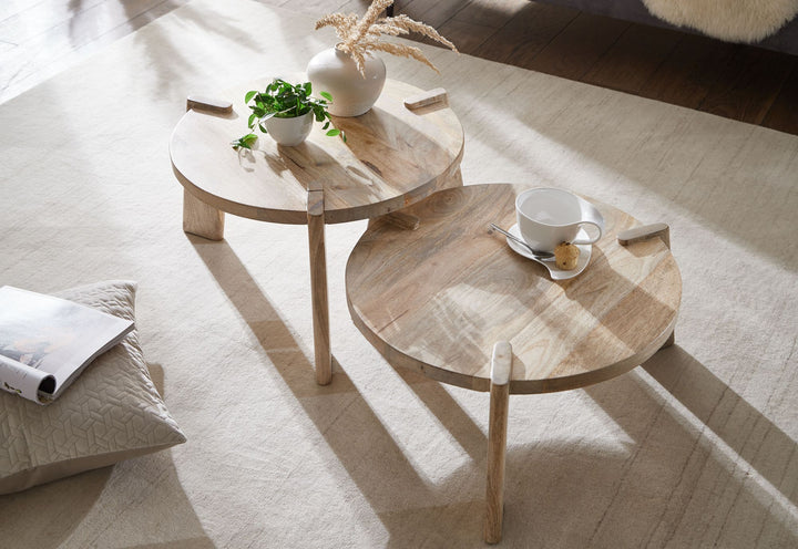 2er Set Couchtische HELEN_ Mango Massivholz_ unterschiedliche Größen_ Messing Zierstreifen_ handgefertigt_ max. 8 kg Belastung - KADIMA DESIGN_Farbe_ Beige_ Größe_ 53x53x32 cm_