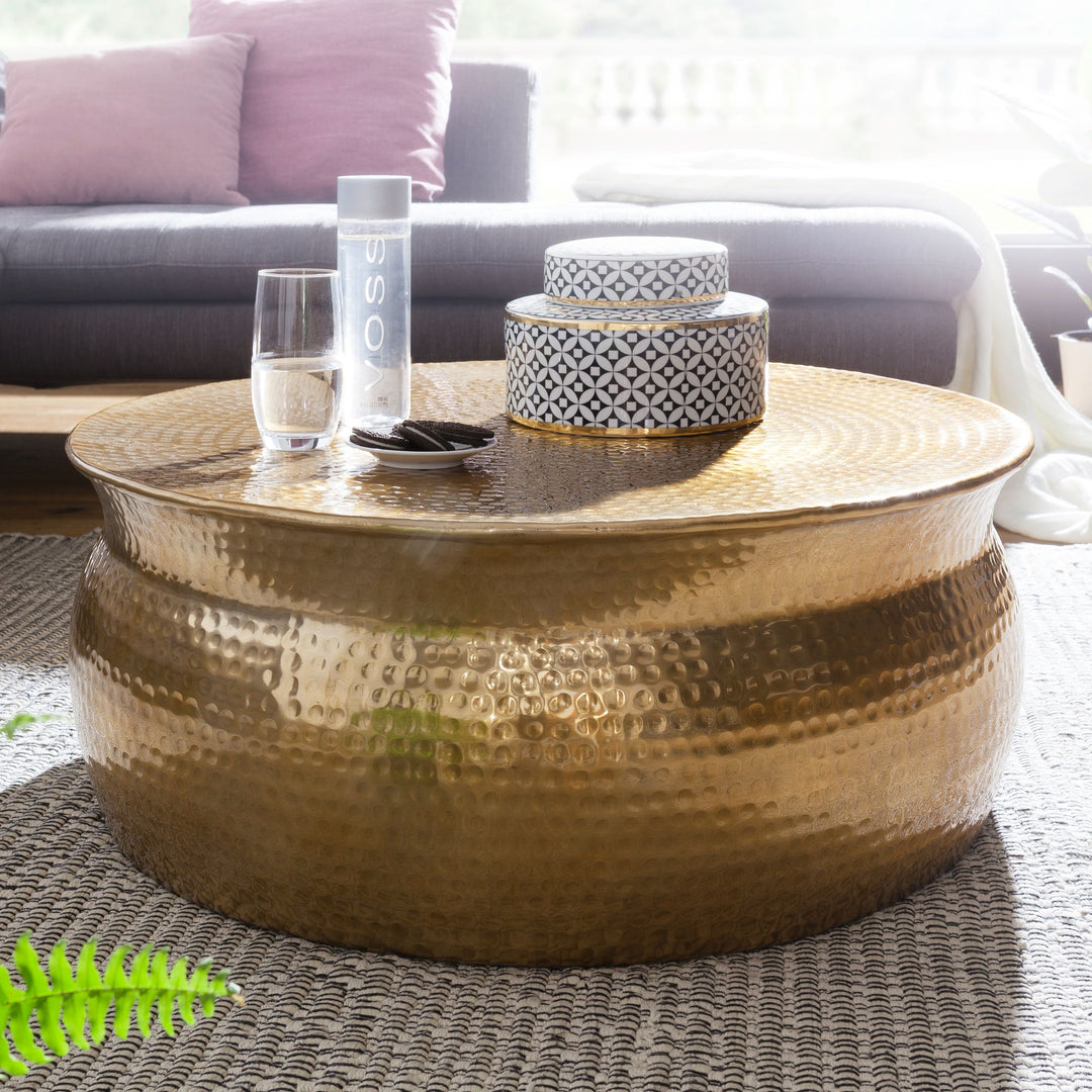 Orient Couchtisch_ Handgefertigt_ Hammerschlag-Aluminium_ großzügige Ablagefläche - KADIMA DESIGN_Farbe_ Gold_ Größe_ 75x75x31 cm_