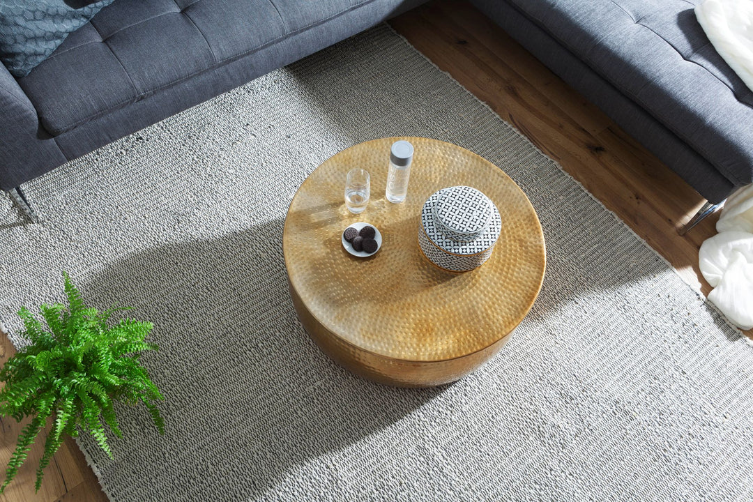 Orient Couchtisch_ Handgefertigt_ Hammerschlag-Aluminium_ großzügige Ablagefläche - KADIMA DESIGN_Farbe_ Gold_ Größe_ 75x75x31 cm_