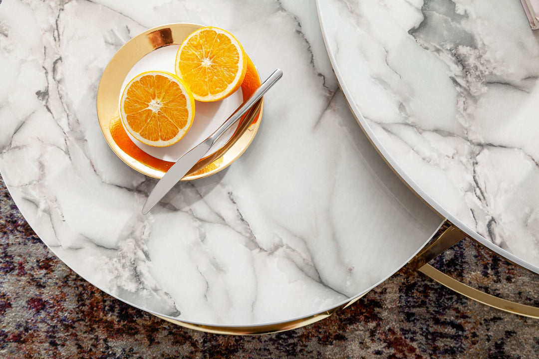 Couchtisch-Set mit Marmor-Optik_ Eichenholz_ Metallgestell_ 80x80x36 cm &amp; 60x60x26 cm_ ineinanderschiebbar - KADIMA DESIGN_Farbe_ Gold_ Größe_ 80x80x36 cm_
