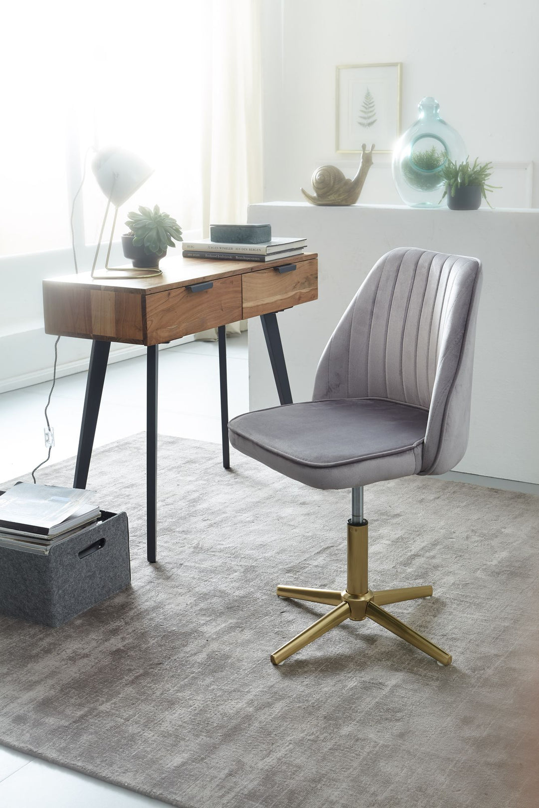 Samt Drehstuhl TANARO_ Höhenverstellbar_ 360° drehbar_ Samtbezug_ Eisenuntergestell_ 120 kg Belastung - KADIMA DESIGN_Farbe_ Grau_ Größe_ 60x60x100 cm_