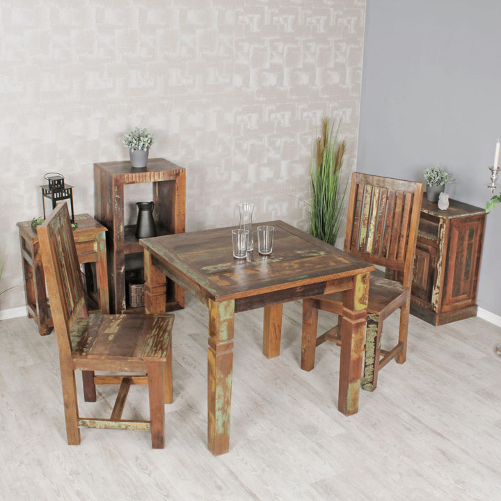 KADIMA DESIGN Holz Esstisch DIANA - Rustikaler Landhaus-Stil_ Hochwertiges Massivholz_ Quadratische Tischplatte für 4 Personen_Beige_#sku_BARWL5.061#