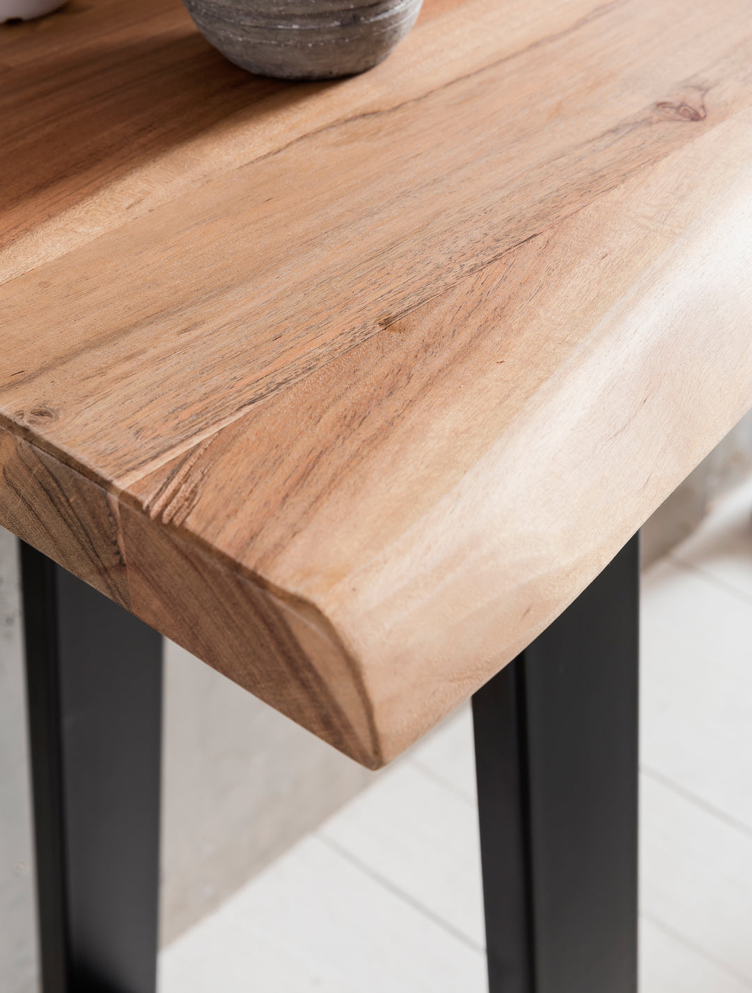 Landhausstil Konsolentisch Akazienholz - Vielseitig_ Robuste Metallfüße_ Unbehandeltes Holz_ Kompakt_ KADIMA DESIGN_Größe_ 120x45x75 cm_