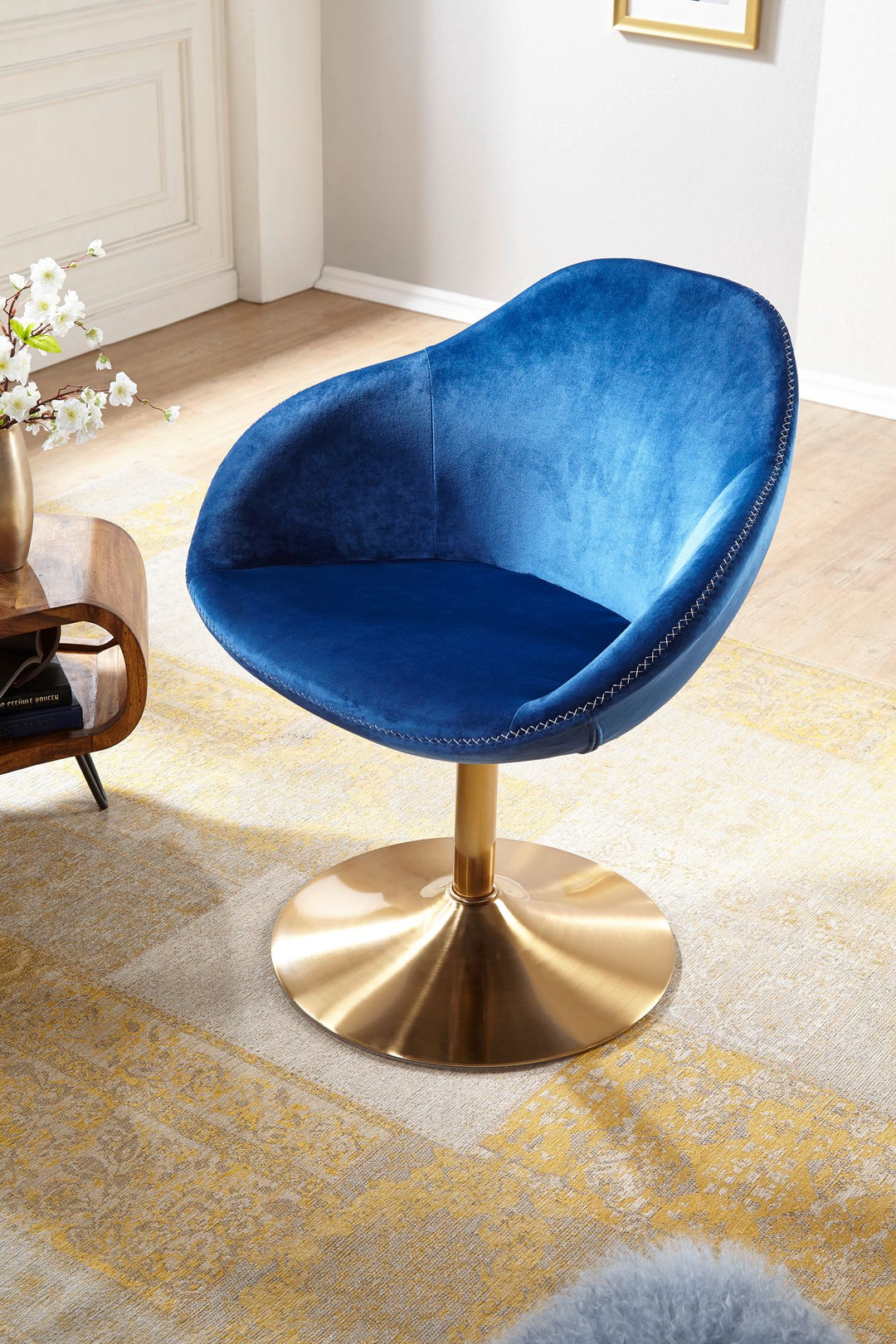 KADIMA DESIGN Loungesessel - Bequemer und stilvoller Sessel mit Drehfunktion und extra weicher Polsterung für pure Entspannung_Blau_#sku_BARWL5.920#