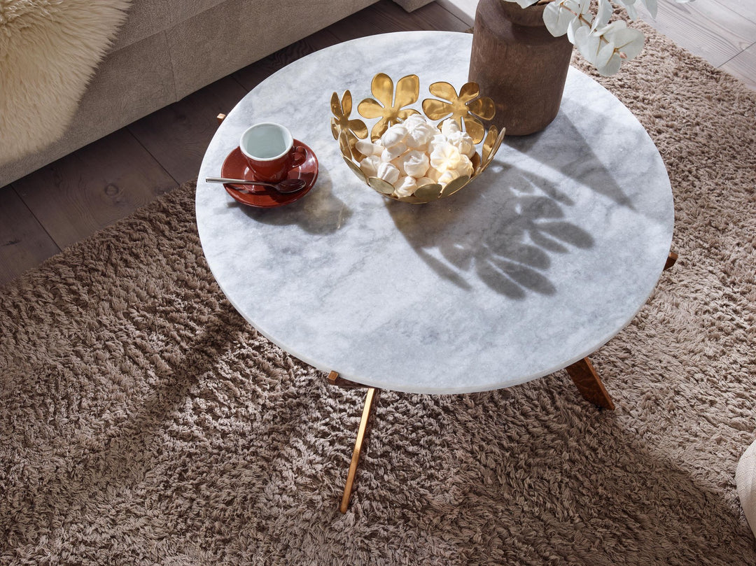 KADIMA DESIGN Luxus Couchtisch aus Marmor mit Gold-Metallgestell - Eleganter Sofatisch für Wohnzimmer_Weiß_#sku_BARWL6.626#