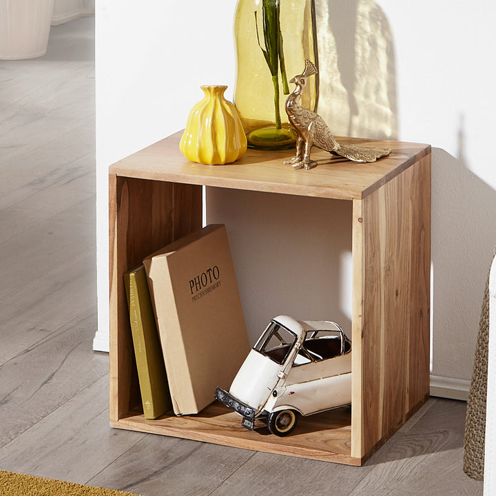 Cube Regal NAKO_ Massivholz_ Beistelltisch/Bücherregal_ vielseitig_ pflegeleicht - KADIMA DESIGN_Farbe_ Beige_ Größe_ 43x33x43 cm_