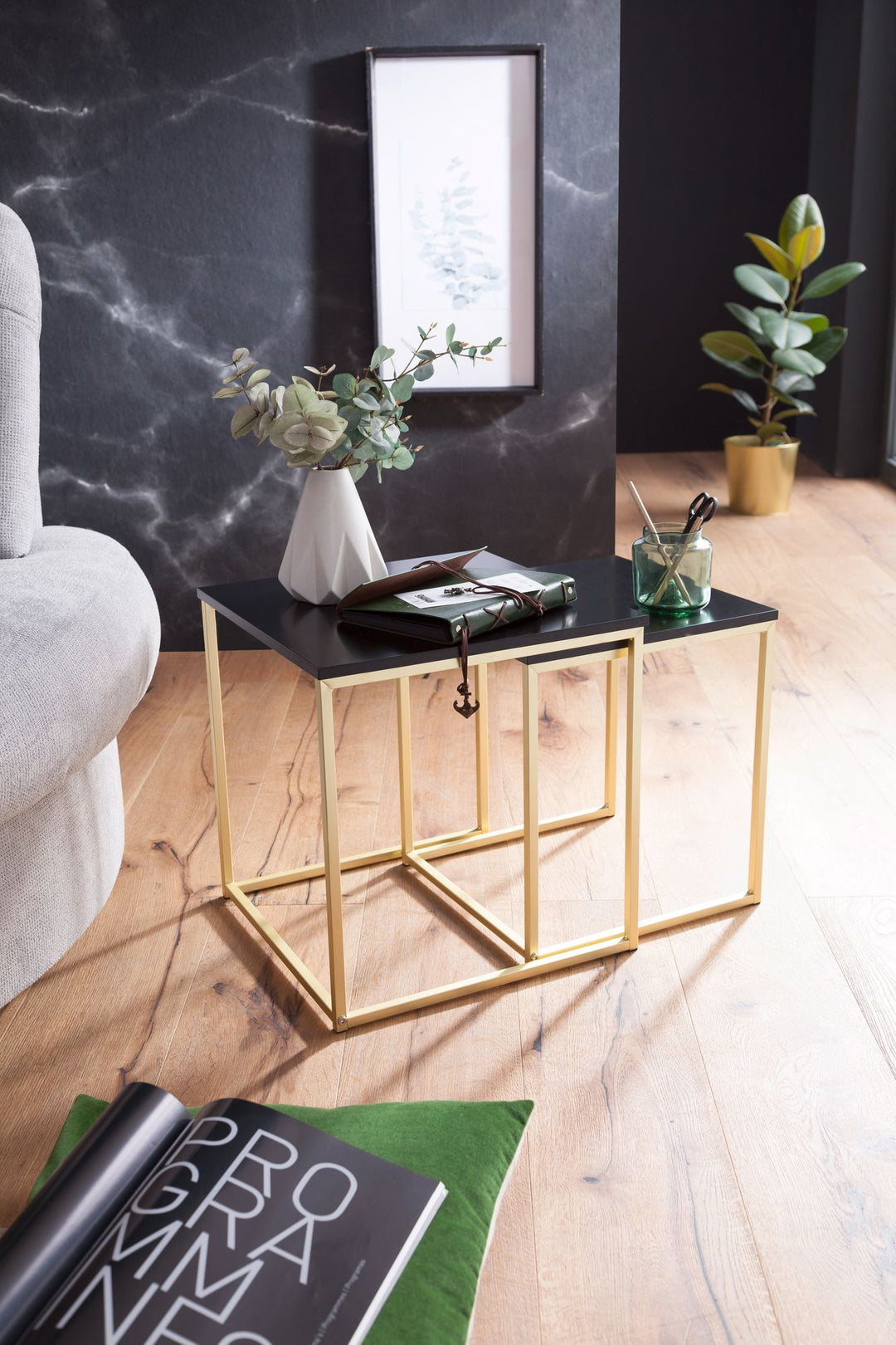 Couchtisch Set TRONTO_ 2 Tische_ Gold-Look_ Metallgestell_ schwarze Glas/MDF-Platte_ 40/35x42/39x40/35 cm - KADIMA DESIGN_Farbe_ Gold_ Größe_ 40x40x42 cm_