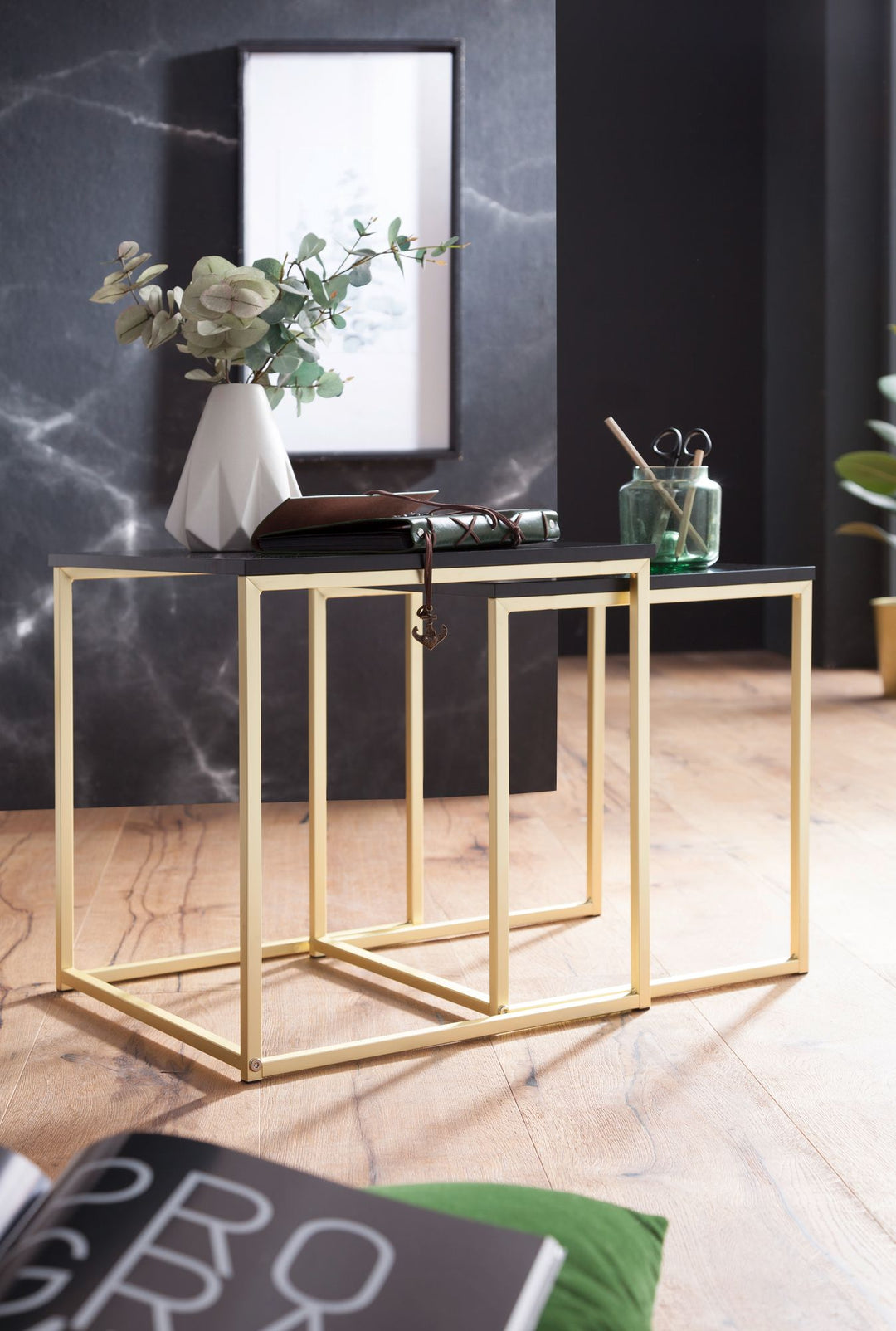 Couchtisch Set TRONTO_ 2 Tische_ Gold-Look_ Metallgestell_ schwarze Glas/MDF-Platte_ 40/35x42/39x40/35 cm - KADIMA DESIGN_Farbe_ Gold_ Größe_ 40x40x42 cm_