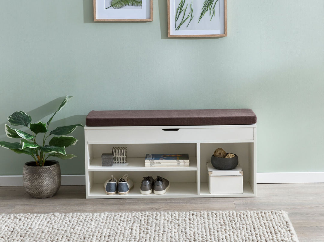 Garderobenbank mit Stauraum_ Sitzkomfort_ Funktionalität_ Braun Stoffbezug_ Viel Stauraum_ Melaminharzbeschichtung - KADIMA DESIGN_Farbe_ Weiß_ Größe_ 104x32x51 cm_