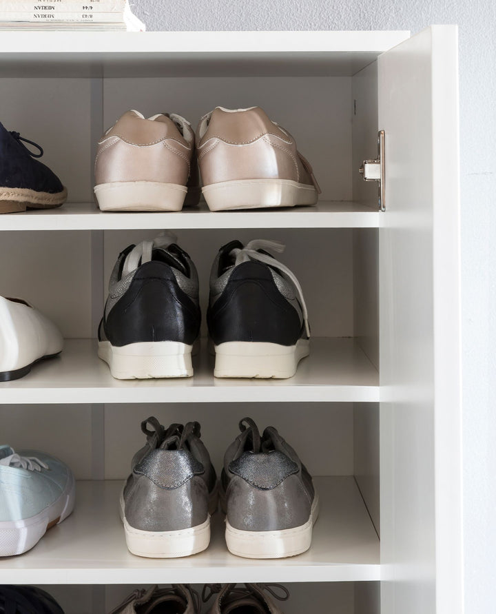 Moderner Schuhschrank für 14 Paar_ kratzfeste Oberfläche_ 2 Türen_ 2 Schubladen - KADIMA DESIGN_Größe_ 55x35x108 cm_