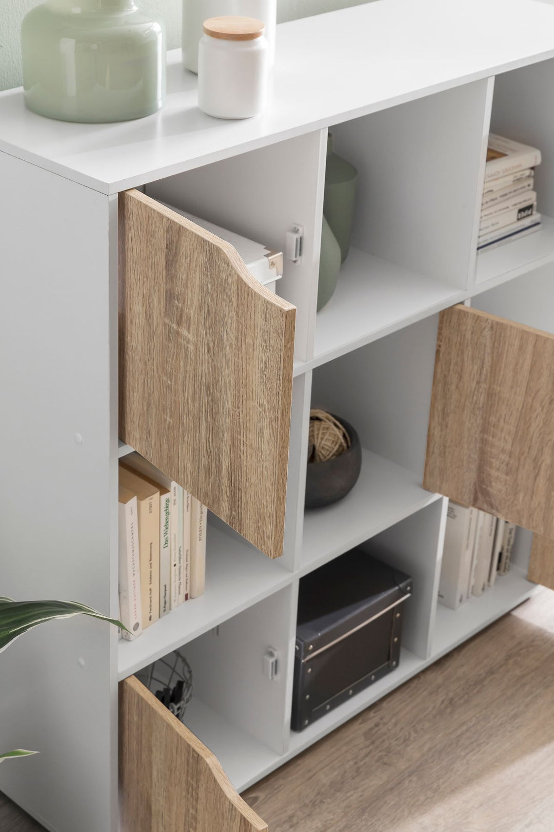 Standregal mit 9 Fächern_ Weiß/Sonoma_ Stauraum für Bücher/Dekoration_ 89x91x29 cm - KADIMA DESIGN_Größe_ 89x29x91 cm_