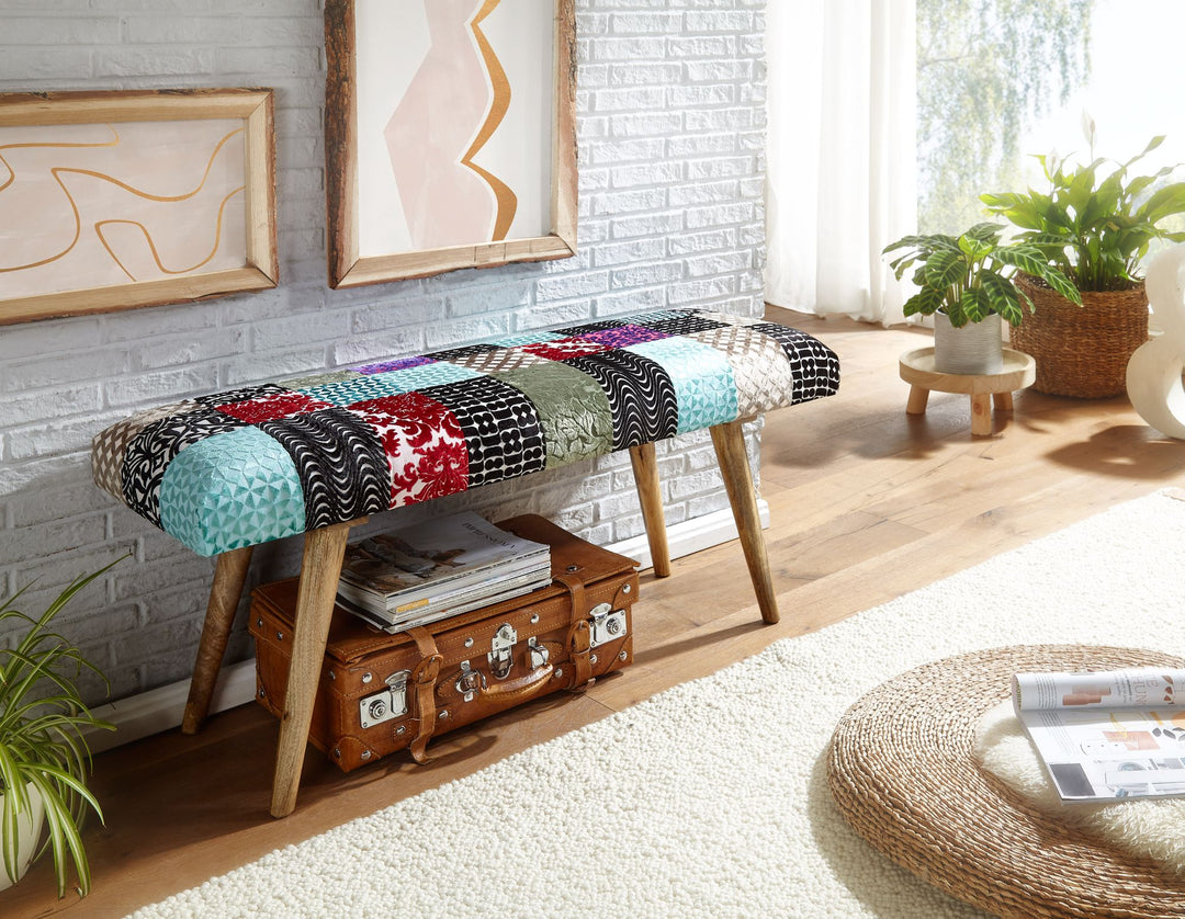 Sitzbank Samt/Massivholz_ Patchwork-Design_ 160 kg Belastbarkeit_ Mangoholz Beine - KADIMA DESIGN_Größe_ 117x38x51 cm_