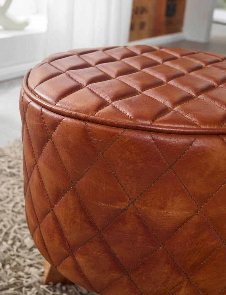 Extravaganter Sitzhocker mit Rautenmuster_ Holz und Leder_ 46 cm Höhe_ Braun - KADIMA DESIGN_Größe_ 35x35x46 cm_