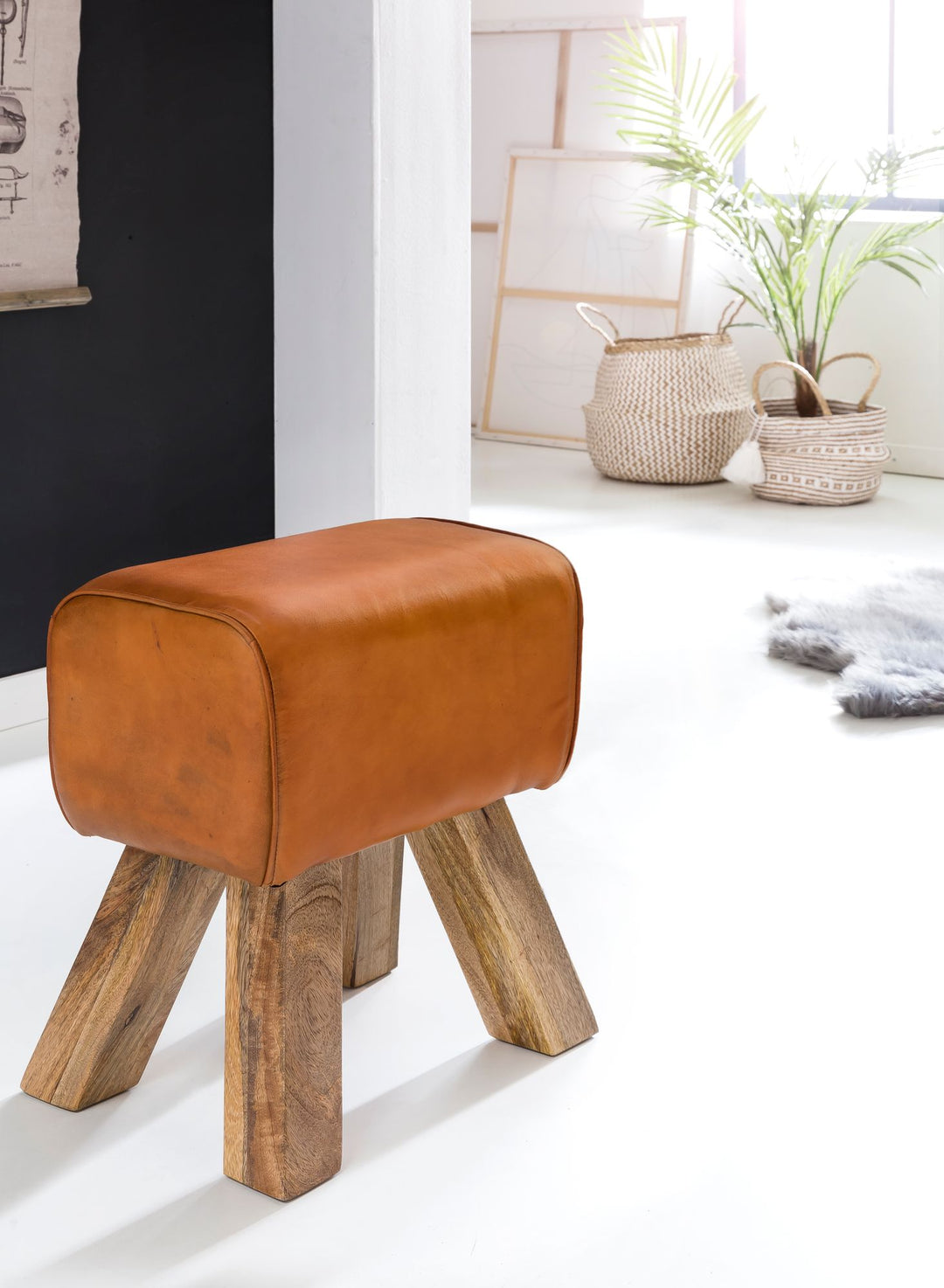 Retro Turnhocker aus Echtleder und Holz_ stabil und luxuriös_ handgefertigt - KADIMA DESIGN_Farbe_ Braun_ Material_ Leder_ Größe_ 40x30x47 cm_